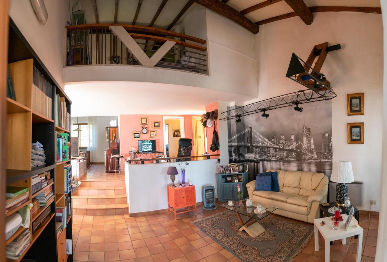 شقة غامباسي تيرمي  في Hause Megghi المظهر الخارجي الصورة
